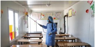 1.3 billion students, 60m teachers out of classroom