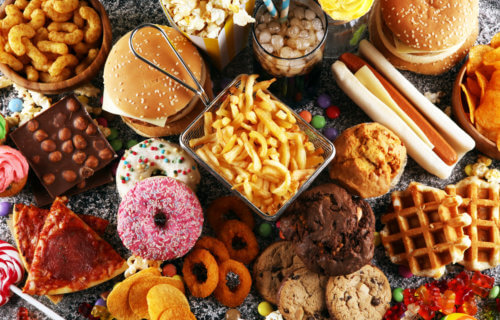 Our brains may be wired to seek out junk food, scientists say - Study Finds
